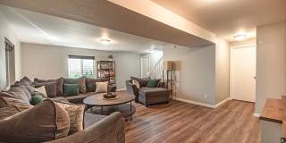 6343 Gossamer Street Gallery 21