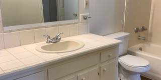Beautiful 3 Bedroom Apartment. Great place at an affordable price. Gallery 20