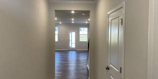 3 Bedroom Townhome in Raleigh Gallery 4