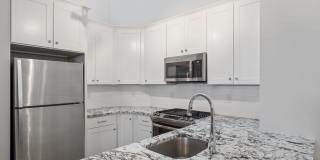 77 Van Dam Street unit: 408 Gallery 6