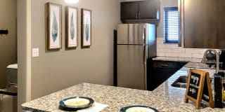 Lincoln Summit Falls Apartments & Townhomes Gallery 19