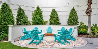 400 North Gallery 28