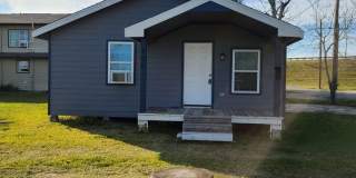 2/1 Available Now Gallery 1