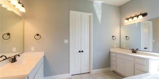 220 Evening Sun Drive Gallery 9