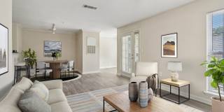 Lexington on the Green Gallery 1