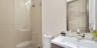 1400 Bayview Dr Gallery 43