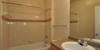 The Orleans of Decatur Gallery 24