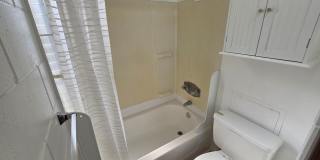 Recently Remodeled Studio "Pacific International". Gallery 6