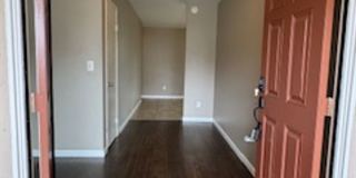 Charming 3 Bedroom 2 Bathroom Home Available for Rent!! Gallery 6