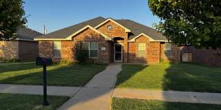 Located in Tradewinds! 3/2/2 Gallery 1