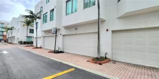 2146 Van Buren Street 403, Hollywood, FL 33020 Gallery 15
