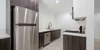 2561 W Avenue 30 Apartments Gallery 17