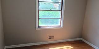 Very Nice 3 Bedroom single 1 car garage 1/2 off First months rent! Gallery 14
