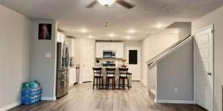 Like-New 4 Bedroom Home in Growing Community – Move-In Ready! Gallery 6