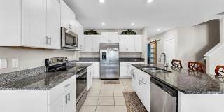 Beautiful 6BR with Amenities - Now Available! Beautiful 6BR with Amenities - Now Available! Gallery 9