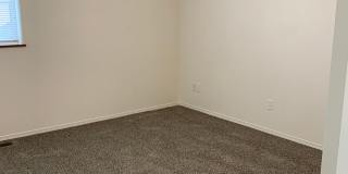 AVAILABLE NOW!! East side - 3 Bdrm, 1.5 Bath Gallery 39