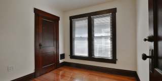 NEWLY RENOVATED NORTH CAMPUS - 6 BEDROOM 4 FULL BATHROOMS. THIS ONE HAS IT ALL! Gallery 17