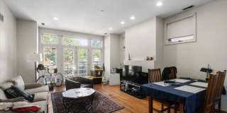2338 N Greenview Gallery 1
