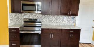 18 Taylor Street Gallery 1