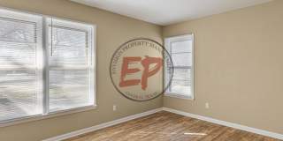 817 Lawrence Dr Gallery 9