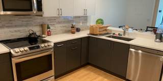 South Lake Union / Queen Anne Condo at the Lakewest Gallery 12
