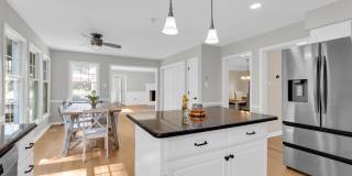 7707 LAKE GLEN Drive Gallery 7