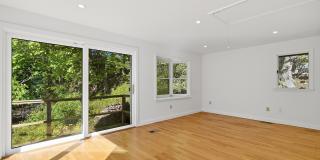 12 Jacob Street Gallery 11