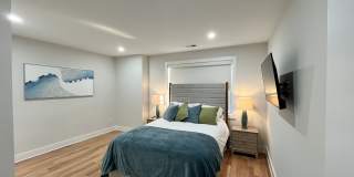 211 Rockwell Ave Gallery 18