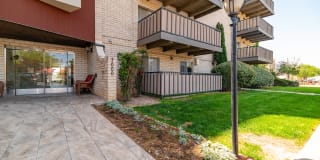 Uptown Square Apartments Gallery 33