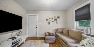 383 Davis Street Gallery 11