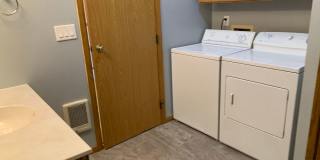 4 Bed, 2 Bath Twinhome in South Fargo! Gallery 27