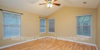 717 Bennett Street Gallery 12