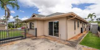 $4,250 /3 Bed/ 2 Bath /Kunia Home with 21 Solar Panels & Tesla Battery Storage Gallery 1
