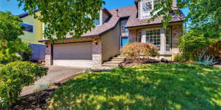 3BD| 2.5 BTH 2 Car Garage + Central Air + W/D + Fenced Yard in the Garden Home neighborhood! Gallery 1