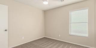 4 bedroom home in Surprise!! Gallery 25