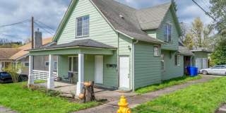 307 Columbia Street Gallery 1