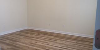 1041 Fairway Lane - 1 Gallery 15