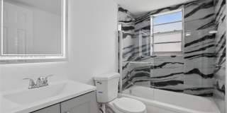 8540 N Sherman Cir Gallery 1