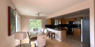 1.5 Bedrooms - 1.5 Bathrooms Split Level House -  Mt. Helix Artist’s Colony Executive Rental Gallery 9