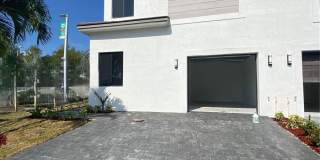 2434 Southwest 145th Place Gallery 1