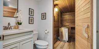 1321 7th Street Gallery 26