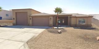 Longterm unfurnished - RV Garage Gallery 1