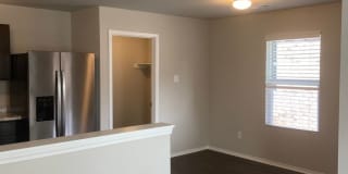 Pre-Lease Now | Beautiful 3 Bedroom Home with Fenced Yard in Paragould Gallery 12