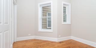 1840 N Saint Louis Avenue Gallery 14