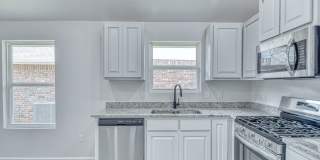 Brand New Construction in Varenna Landing! Gallery 10