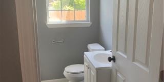 913 Azalea Drive Gallery 10