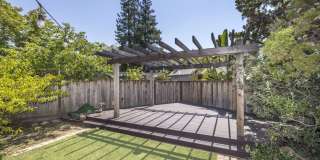 Charming Eichler in Super Desirable Community Center! Gallery 25