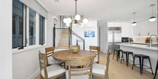 413 E Edgewater Avenue Gallery 25