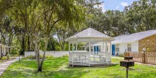 Sherwood Oaks Gallery 17