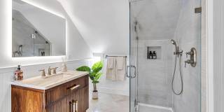 226 Sylvania Avenue Gallery 18